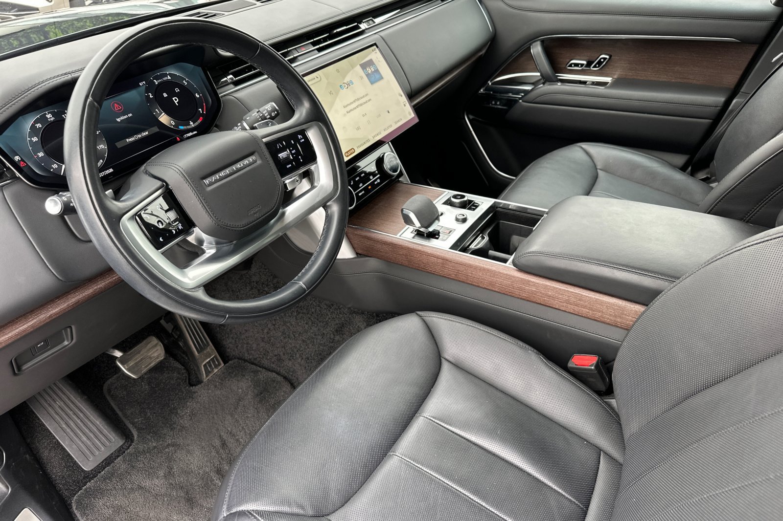 Used 2023 Land Rover Range Rover SE AWD/4WD image 11