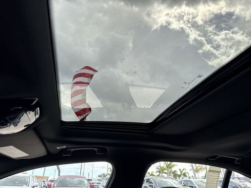 Used 2025 BMW 540i xDrive image 52