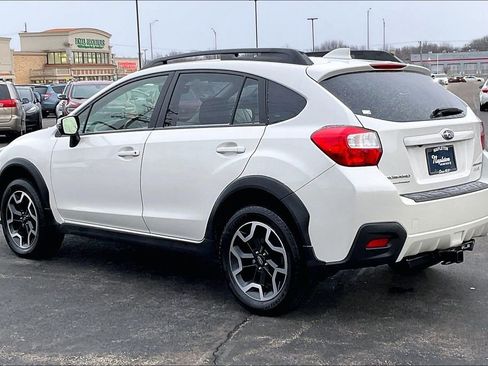Used 2017 Subaru Crosstrek 2.0i Limited w/ Popular Package #2 image 13