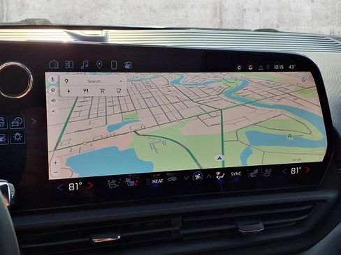 New 2025 Chevrolet Silverado EV LT image 15