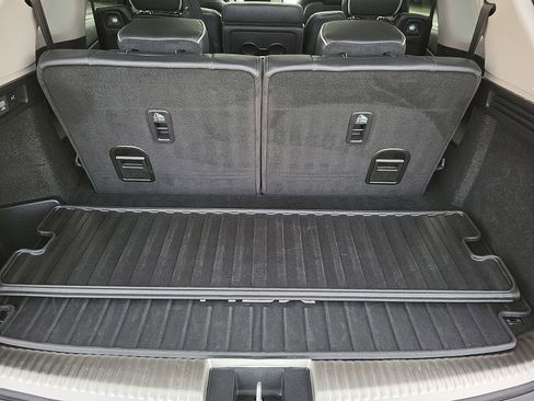 Used 2023 Acura MDX SH-AWD w/ Advance Package image 26