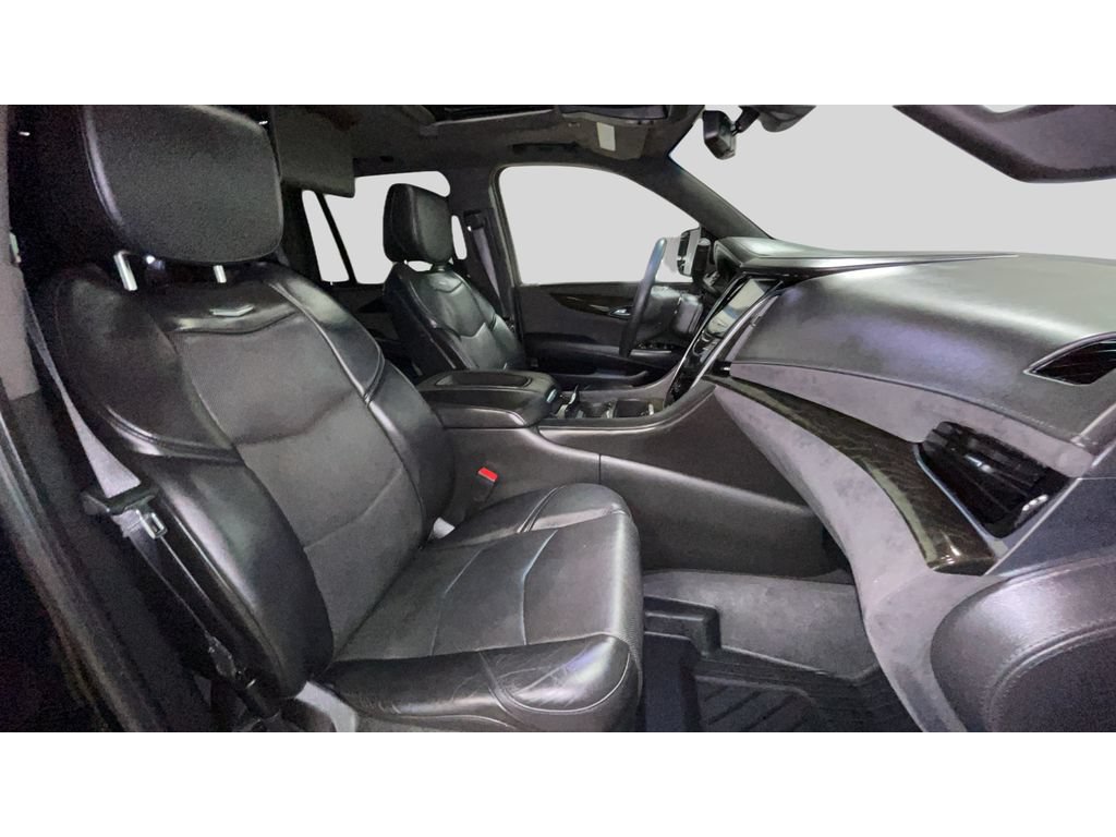 Used 2019 Cadillac Escalade Platinum AWD/4WD image 19