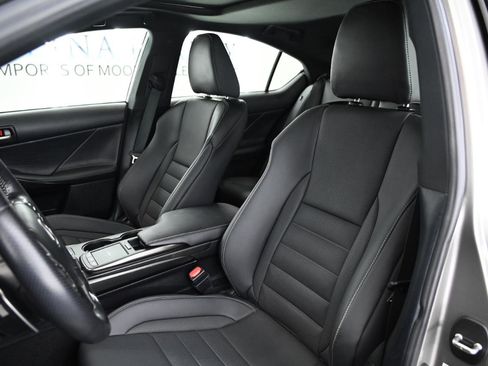 Used 2022 Lexus IS 350 F Sport image 17