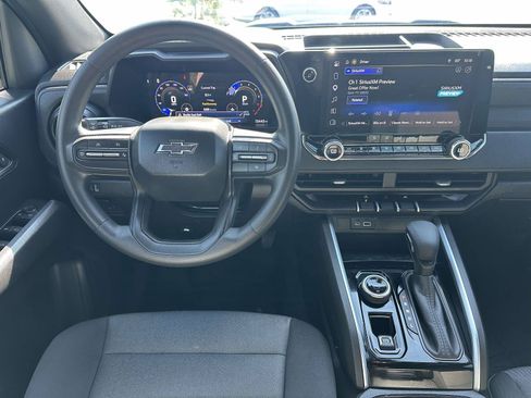 Used 2026 Chevrolet Colorado Trail Boss AWD/4WD image 10
