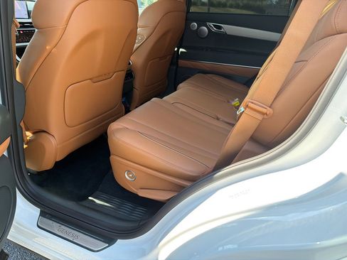 New 2026 Genesis GV80 2.5T Prestige image 21