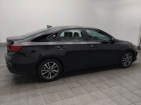 Used 2023 Kia Forte LXS w/ LXS Technology Package image 11