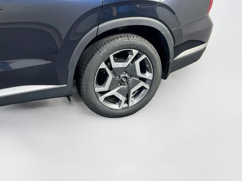Used 2023 Hyundai Palisade SEL w/ Premium Package AWD/4WD image 32