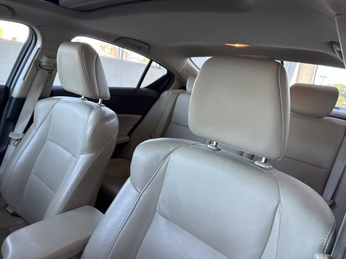 Used 2016 Acura ILX w/ Premium Package image 21