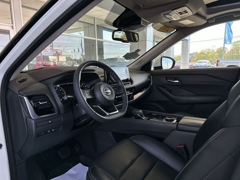 Used 2023 Nissan Rogue SL w/ SL Premium Package AWD/4WD image 10
