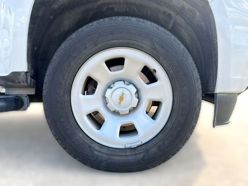 Used 2022 Chevrolet Colorado W/T RWD image 11