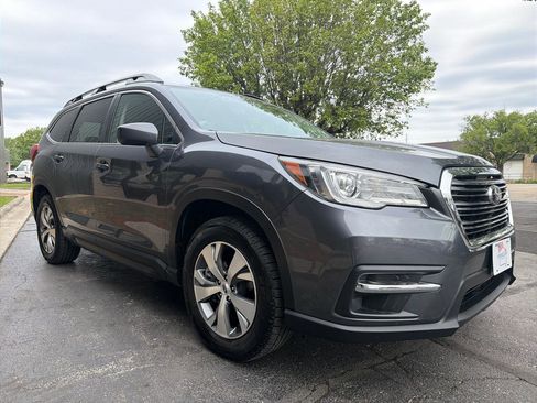 Used 2022 Subaru Ascent Premium w/ Convenience Package AWD/4WD image 7