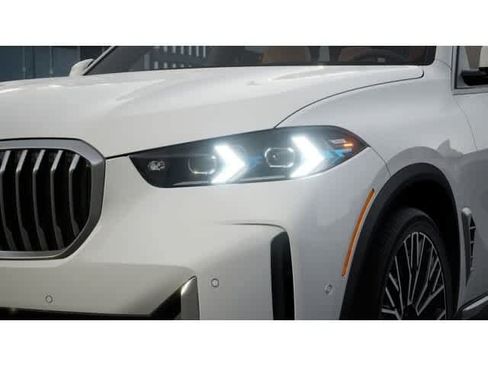 New 2026 BMW X5 xDrive40i w/ Climate Comfort Package AWD/4WD image 6