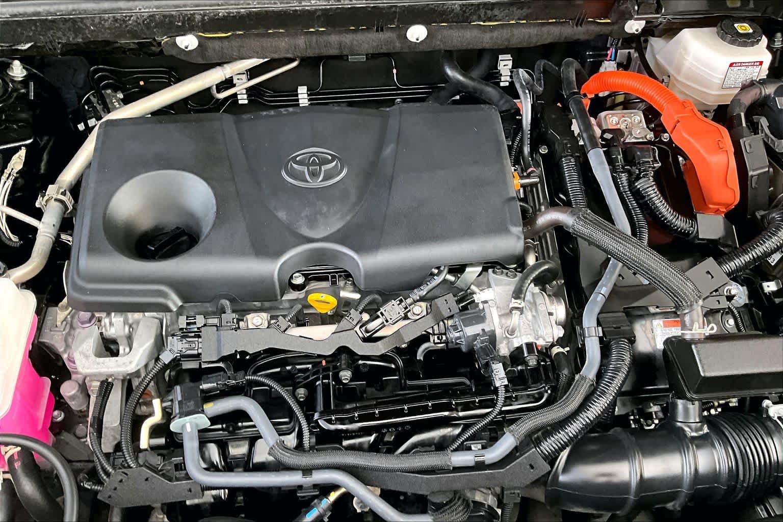 Used 2023 Toyota RAV4 SE AWD/4WD image 32