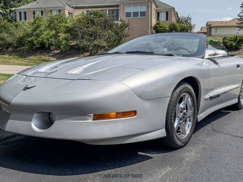 Used 1997 Pontiac Firebird Trans Am RWD image 14