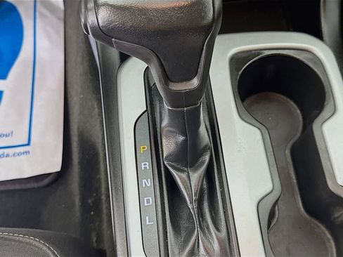 Used 2018 Chevrolet Colorado LT w/ LT Convenience Package RWD image 21