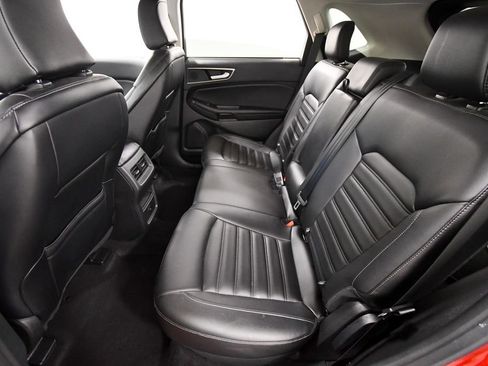 Used 2024 Ford Edge SEL AWD/4WD image 15