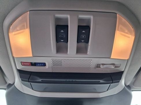 Used 2023 Subaru Ascent Touring image 30