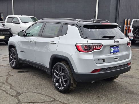 New 2025 Jeep Compass Limited w/ Sun & Sound Group image 3