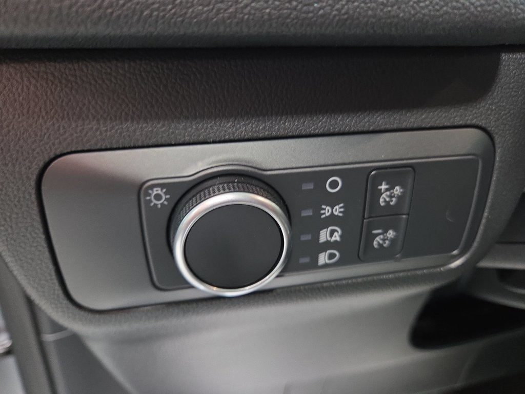 Used 2022 Ford Escape S FWD image 29