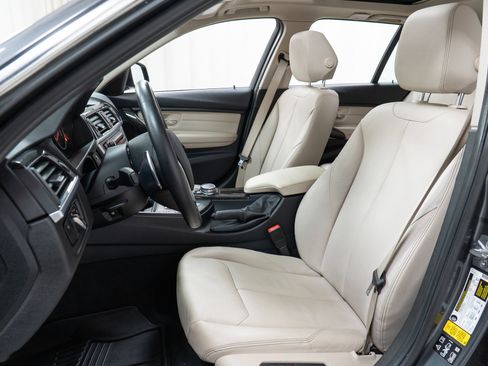 Used 2015 BMW 328i xDrive Wagon image 13