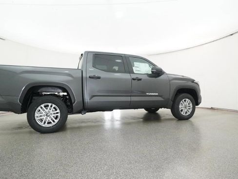 New 2026 Toyota Tundra SR5 AWD/4WD image 87