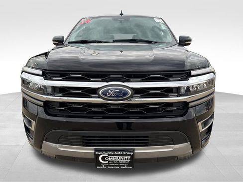 Used 2024 Ford Expedition Max Limited image 8
