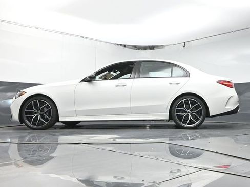 Used 2025 Mercedes-Benz C 300 Sedan image 37