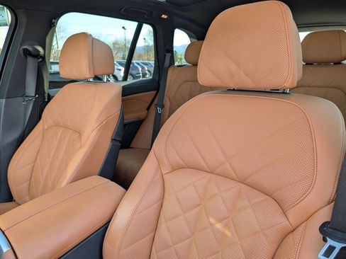 Certified 2023 BMW X5 xDrive45e w/ M Sport Package image 18