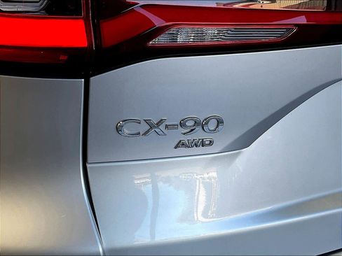 Used 2024 MAZDA CX-90 3.3 Turbo w/ Premium Package image 29