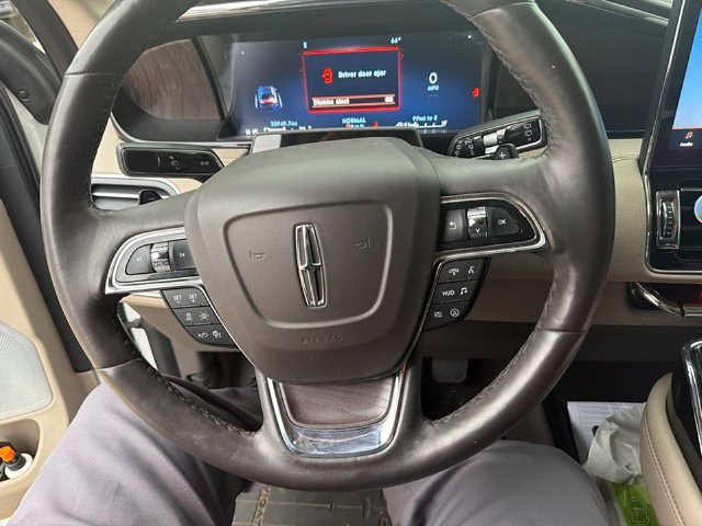 Used 2024 Lincoln Navigator L Reserve AWD/4WD image 14