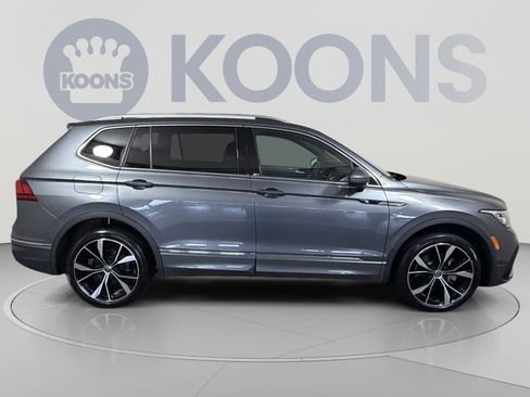 Used 2024 Volkswagen Tiguan SEL R-Line AWD/4WD image 8