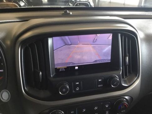 Used 2019 Chevrolet Colorado Z71 image 14