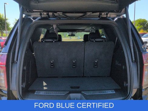 Used 2022 Chevrolet Tahoe RST w/ Sport Performance Package AWD/4WD image 26