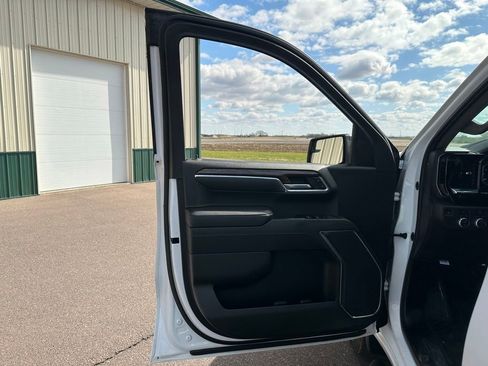 Used 2022 GMC Sierra 1500 Elevation AWD/4WD image 11