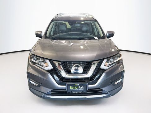 Used 2017 Nissan Rogue SL w/ SL Premium Package AWD/4WD image 2