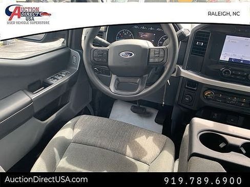 Used 2021 Ford F150 XLT image 38
