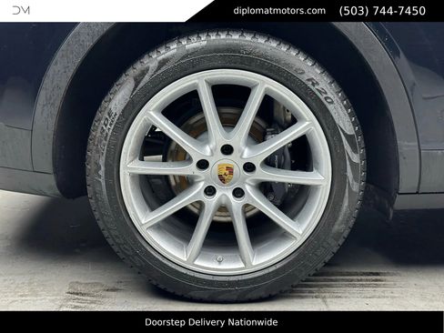 Used 2021 Porsche Cayenne image 37