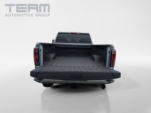 Used 2025 GMC Sierra 2500 AT4 AWD/4WD image 13