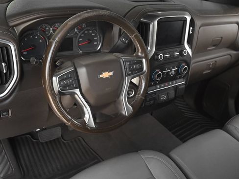 Used 2021 Chevrolet Silverado 3500 LTZ AWD/4WD image 7