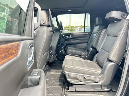 Used 2021 Chevrolet Suburban High Country AWD/4WD image 22