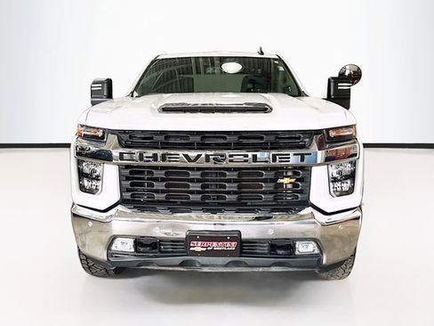 Used 2021 Chevrolet Silverado 2500 LT w/ Convenience Package image 4