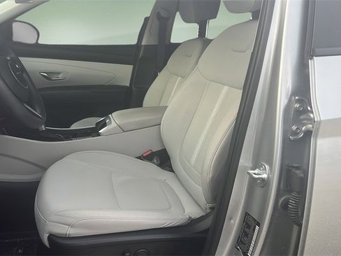 Certified 2025 Hyundai Tucson SEL image 16