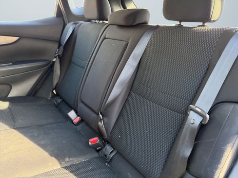 Used 2020 Nissan Rogue Sport S w/ Appearance Package image 14