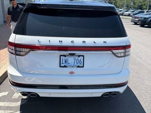 Used 2024 Lincoln Aviator Black Label AWD/4WD image 6