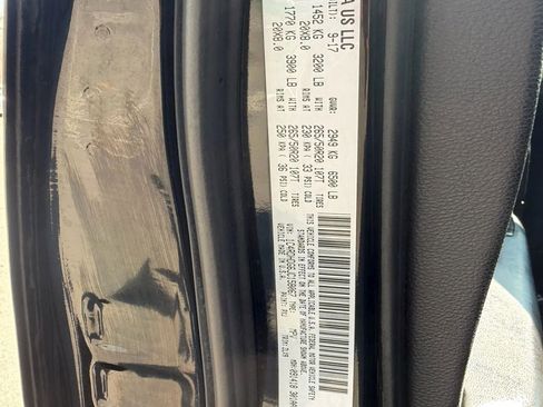 Used 2018 Dodge Durango GT RWD image 38