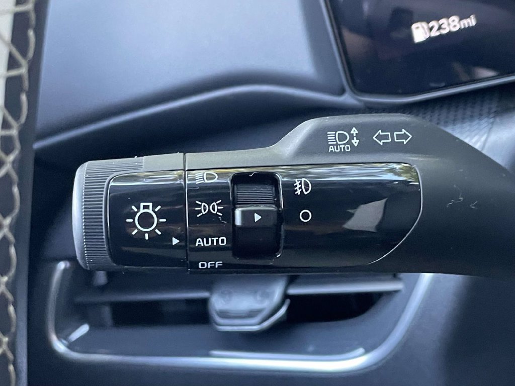 Used 2025 Kia K4 GT-Line Turbo FWD image 23