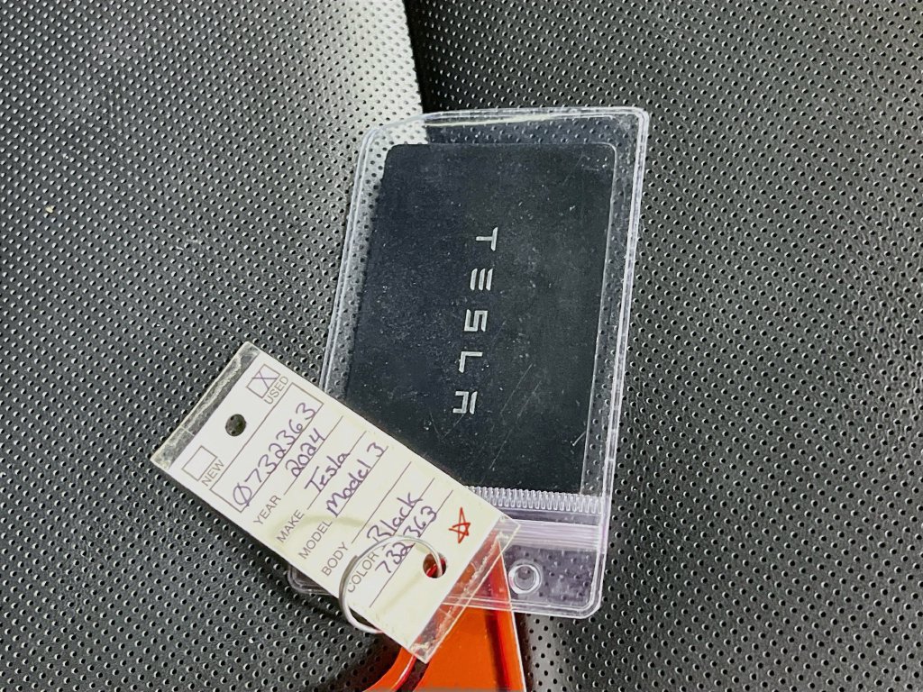 Used 2024 Tesla Model 3 Standard Range RWD image 28