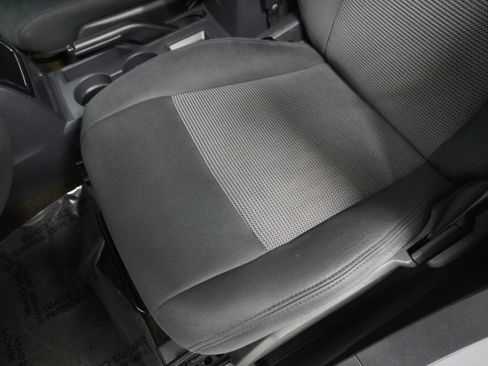 Used 2016 Jeep Patriot Sport image 11