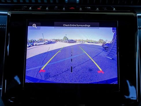 New 2025 Jeep Grand Cherokee Altitude image 18