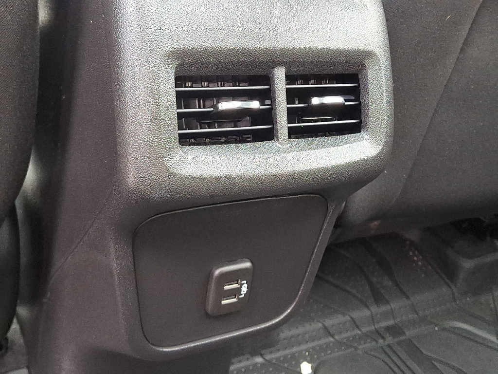 Used 2022 Chevrolet Equinox LT FWD image 15